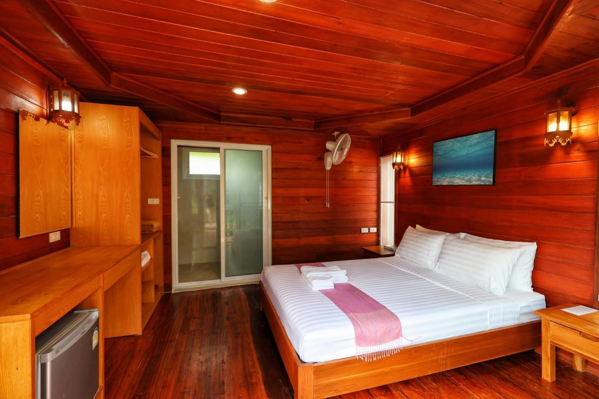 Horizon Beach Resort Koh Jum Exterior foto