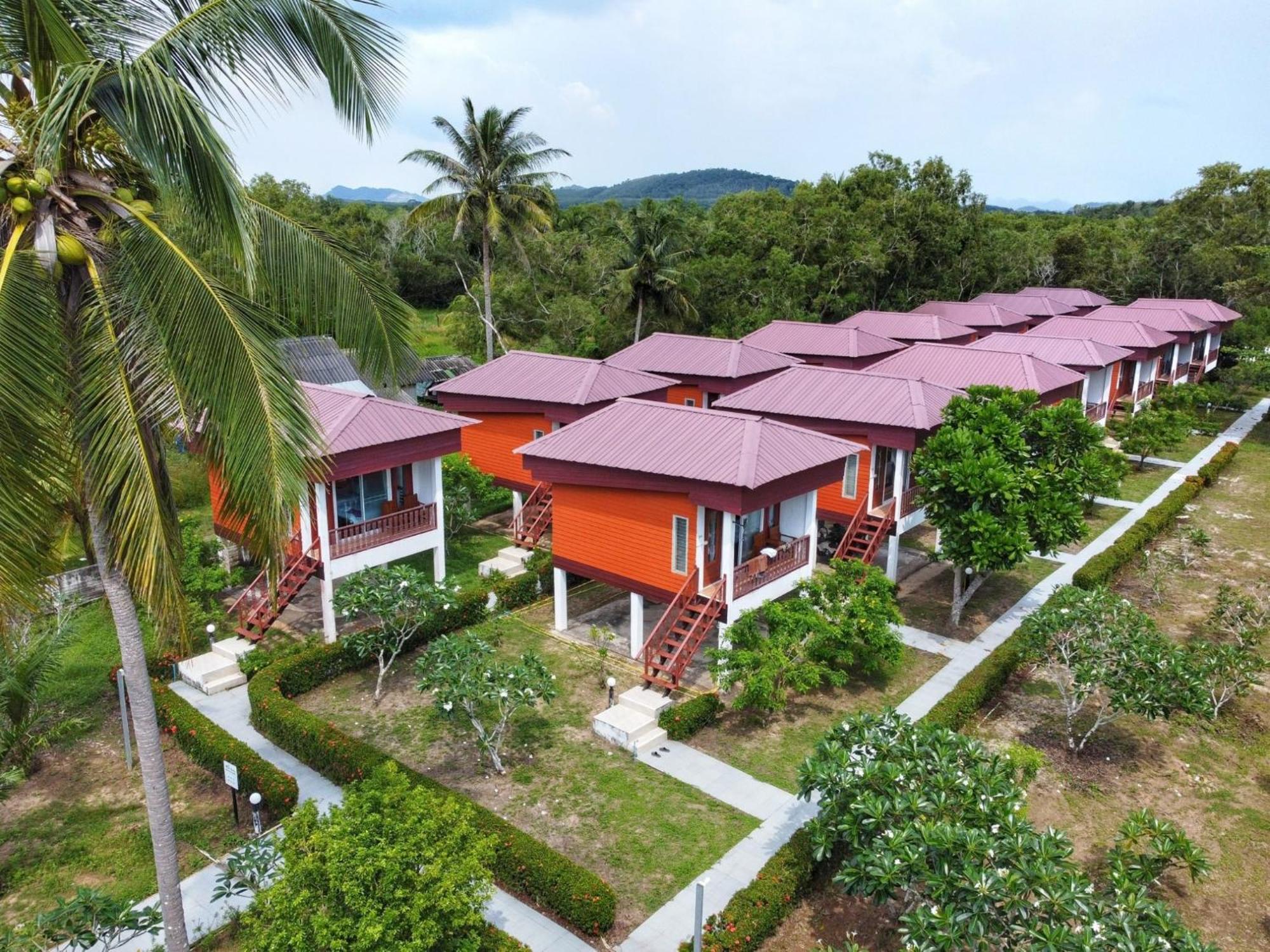 Horizon Beach Resort Koh Jum Exterior foto