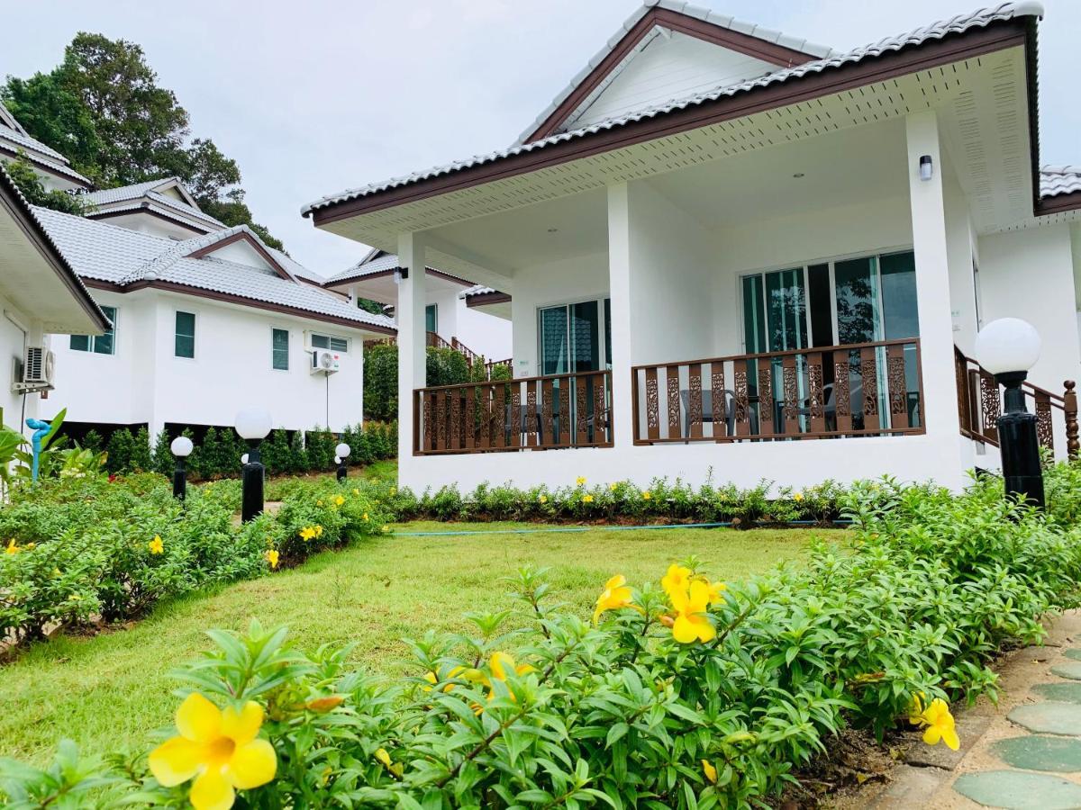 Horizon Beach Resort Koh Jum Exterior foto
